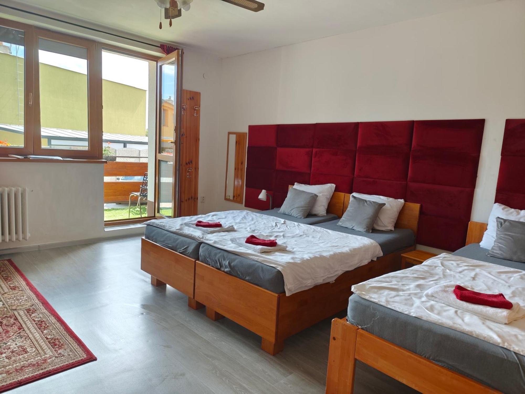 Penzion U Ježů - Ubytování Pasohlávky Exterior foto